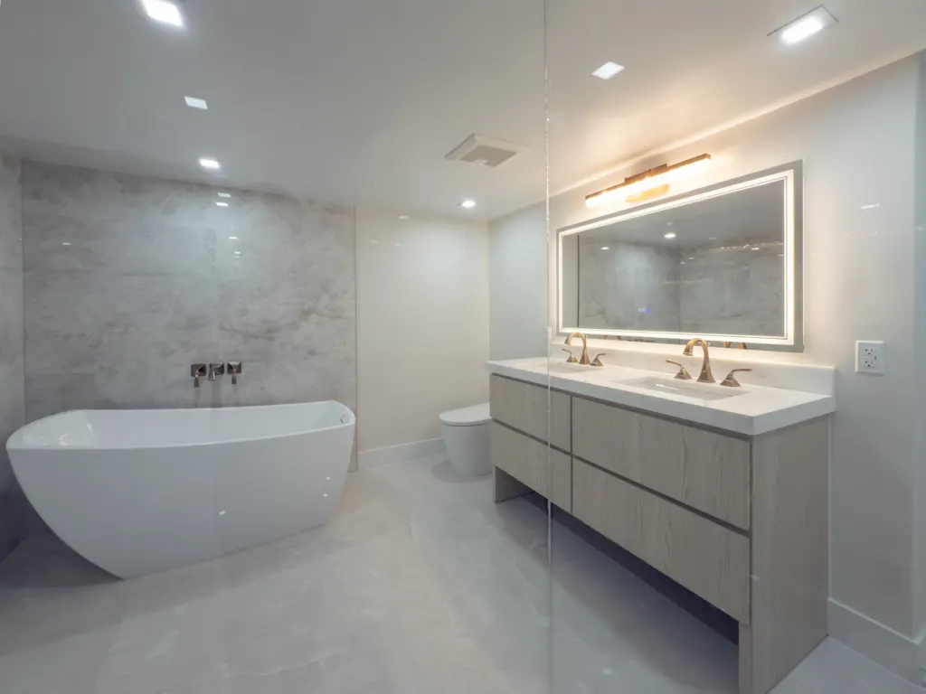 Oceanfront Condo Primary Bath