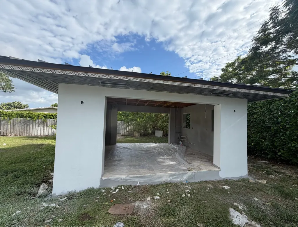 Kendall Detached Family Room